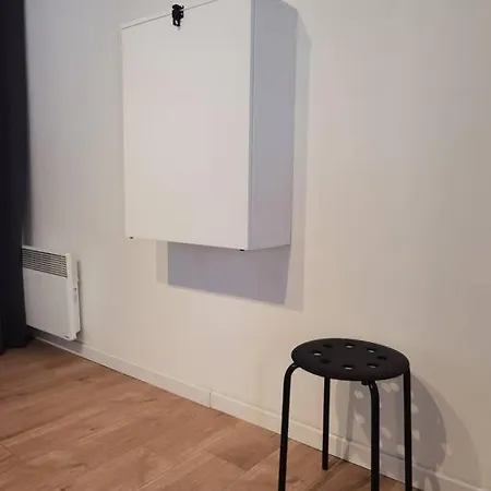 Maisonnette Entiere 2 Pieces, 30 Mn Roissy, 30 Mn Tatil Evi *